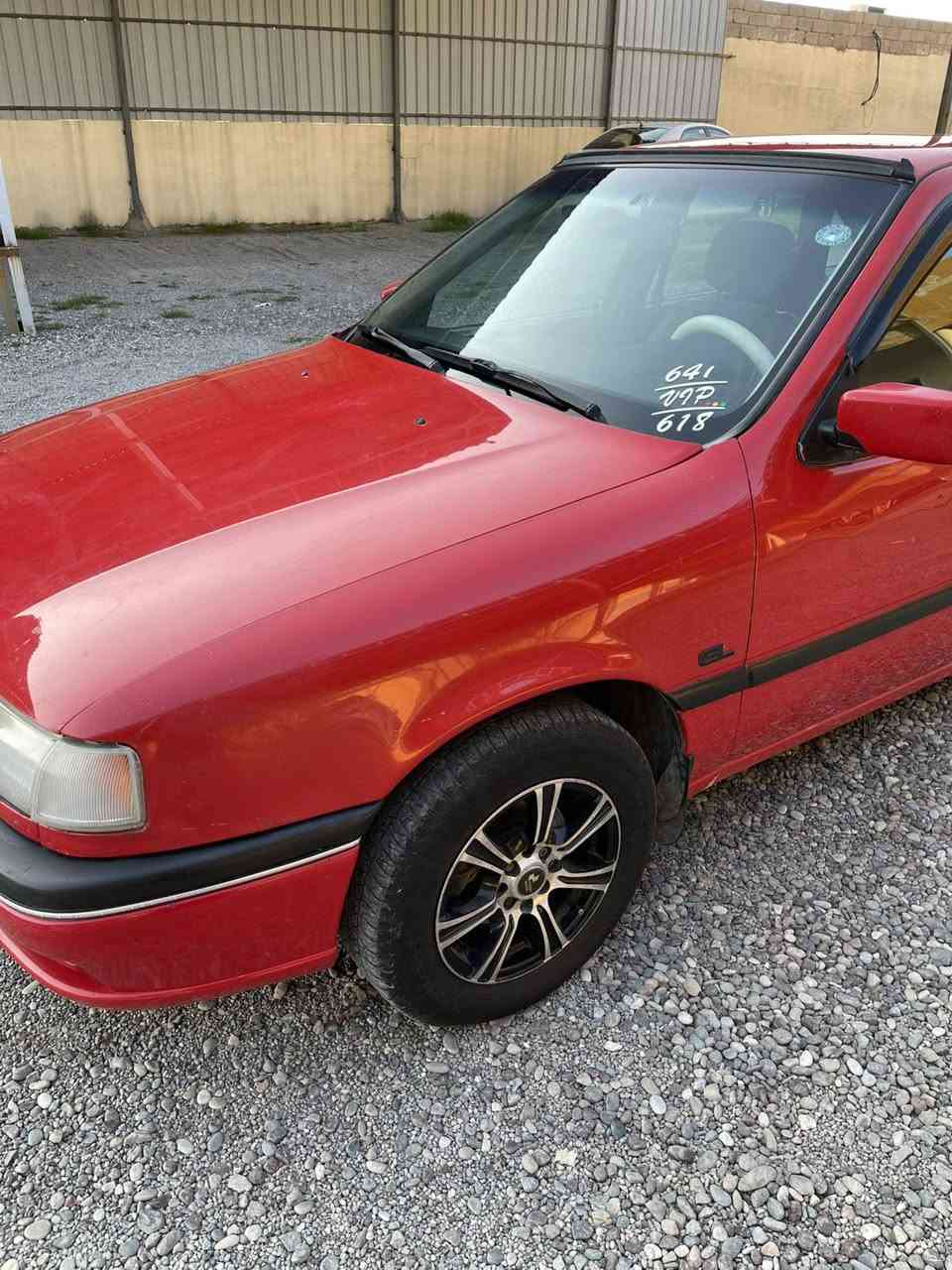 فكترا حجم 20 غاز+بانزين تبريد موديل 93 السياره جديده لا صبغ ولا خيسان منضومه غاز شغاله طخم امامي وخلفي جديد باتري وعجلات جديد محرك وكير بشرط باسمي قبل سبوع حولتها كلشي جديد السعر 55$وبيها مجال للطيبين السياره جديده حيل اكثر من ما تتوقع العنوان ناحية الكوير للمعلومات اكثر الاتصال على الارقام التاليه اسيا *********** كورك ***********
