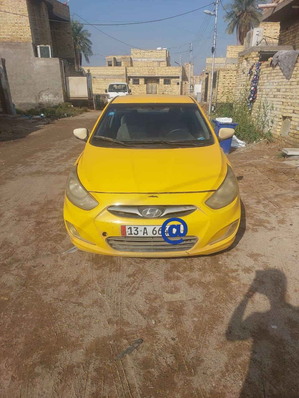 اكسنت موديل 17ورد امريكا  مكينه 1600 ضربته فقط جاملغ جهه يمنه مكينه وكير نظاف مال شغل سياره ما متعوبه حداديه 80% 
هيئه غرامات مصفره مشروع وطني مكان سياره ميسان  
***********
