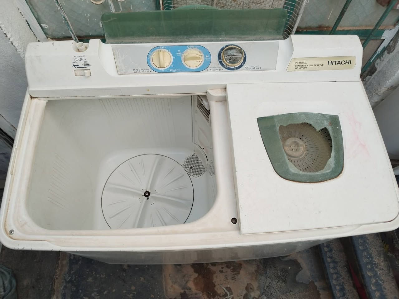 للبيع غساله هيتاشي اكبر حجم غسل وتنشيف فول
السعر 60 الف
 العنوان رمادي 5كيلو 
هـ***********

