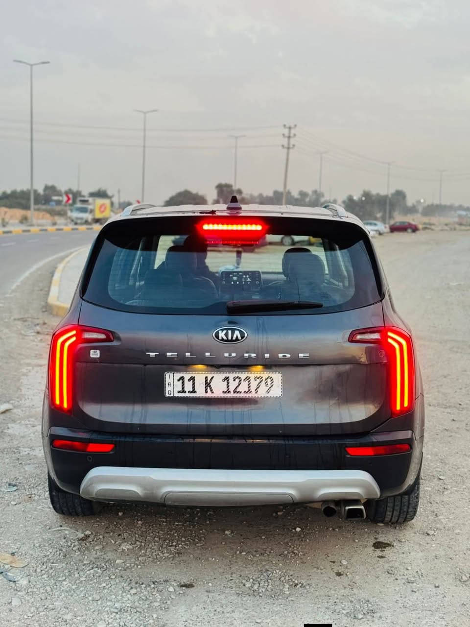 تلرايد 2020قطعه وحده صبغ قبق جنطه فقط  بدون ايرباك  بجم كبسً كير محرك كفاله
مواصفات سياره فتحه سقف 

كشن كهرباء +تدفئه تبريد بالكشنات 

ماشيه ٦٣دفع رباعي 

اوتو هولد 

رادارات 

توقف ذاتي 

تحديد مسار

ترحيب باليدات 

السعر 226بيها مجال بسيط سعر سبورتج اربعه سلندر 

الاتصال ***********
