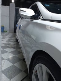 للبيع ازيرا 2015 خليجي محرك مكفول بلادي كير مكفول باتري جديد تخم تاير ...