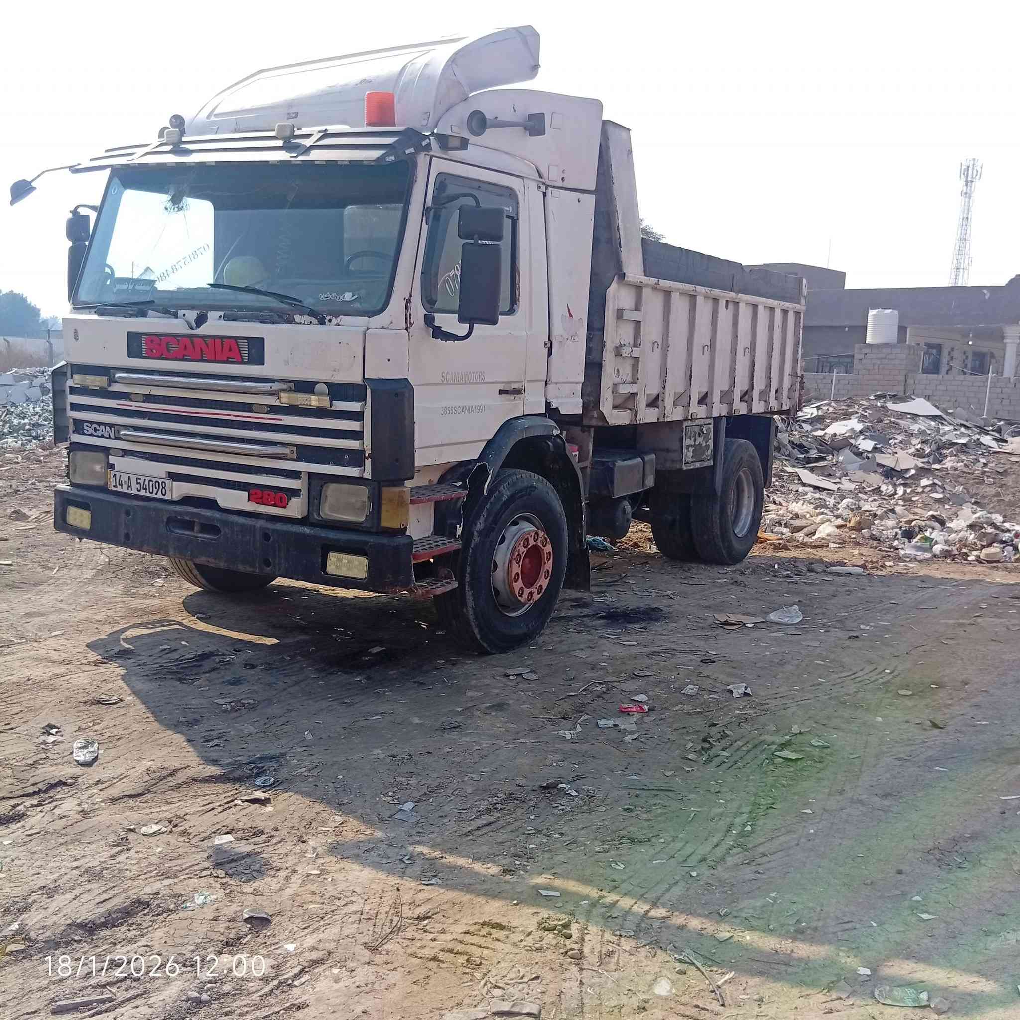 سكانيا للبيع  مكينه 113 
كير 5ب5 
اكسن11 36
دشبول عدل  

 رقم بصره انكليزي سنويه لل2027 
 تخم تاير سياره 
جهازه للعمل   ***********
