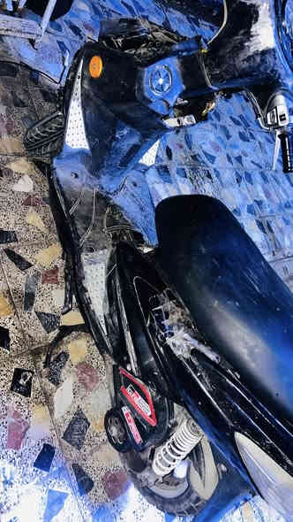 كوم حديد دراجة شغالة بيها عطل كهربائيات بس أبيع كوم حديد نقص قبق هندر  مكاني جميلة قرب مستشفى الزهراوي سعرها ٣٥٠رقمي ***********
