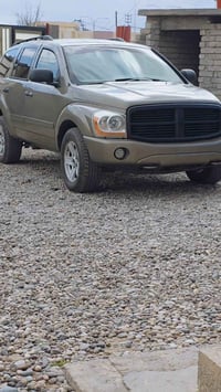 دوج دورنكو للبيع مامسجل ،،،، غير مكصوص شرط  السياره كير محرك شركه صدر ...