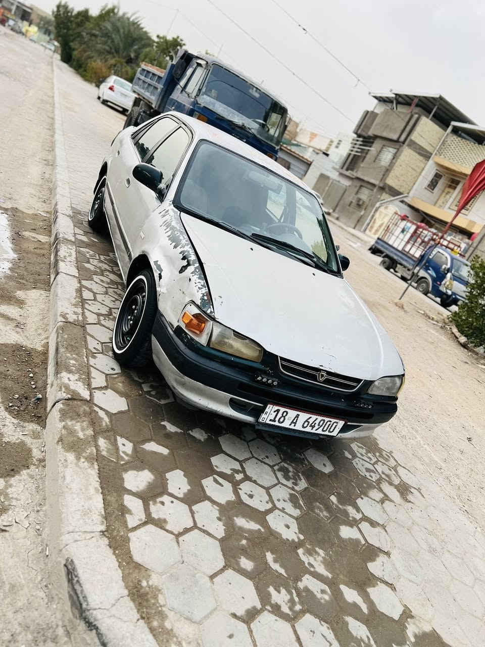 للبيع فقط كورله بزون موديل 96بسمي رقم دولي مداور ثاني يوم حداديه جاهزه جديد هستوني مسويه تخم تايير كربائيات كله شغاله غرفته حلو ونظيفه لايتات وسكنات جدد سيارت عايزه صبغ مال جناي مو بياع شر مكاني نجف 
سياره مكفوله كص ونقل جثه 
سعره 37وبيه مجال 
الاتصال /***********
ميعجبك السعر كلشي موجود بل سوك
