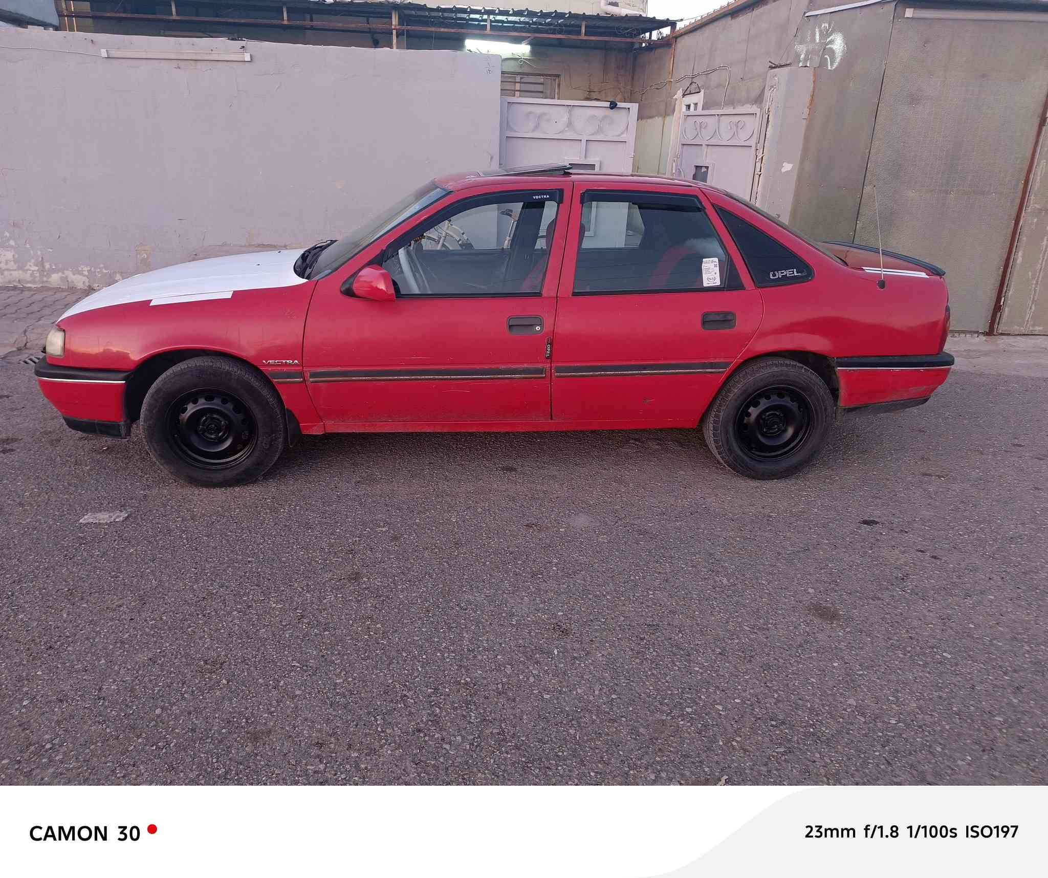 اوبل فكترا موديل 92 مكينه, 16قايش عريض رقم دولي اربيل سنوية ال 30 دفتر بانزين بيها تخم تاير كير عادي سقف سلايت قفل مركزي بيها جاملغ خلفي مضروب  بدون دواخل السعر 35بيها مجال بسيط العنوان كركوك مامتواجد ع الفيس الشراي يخابر ***********
