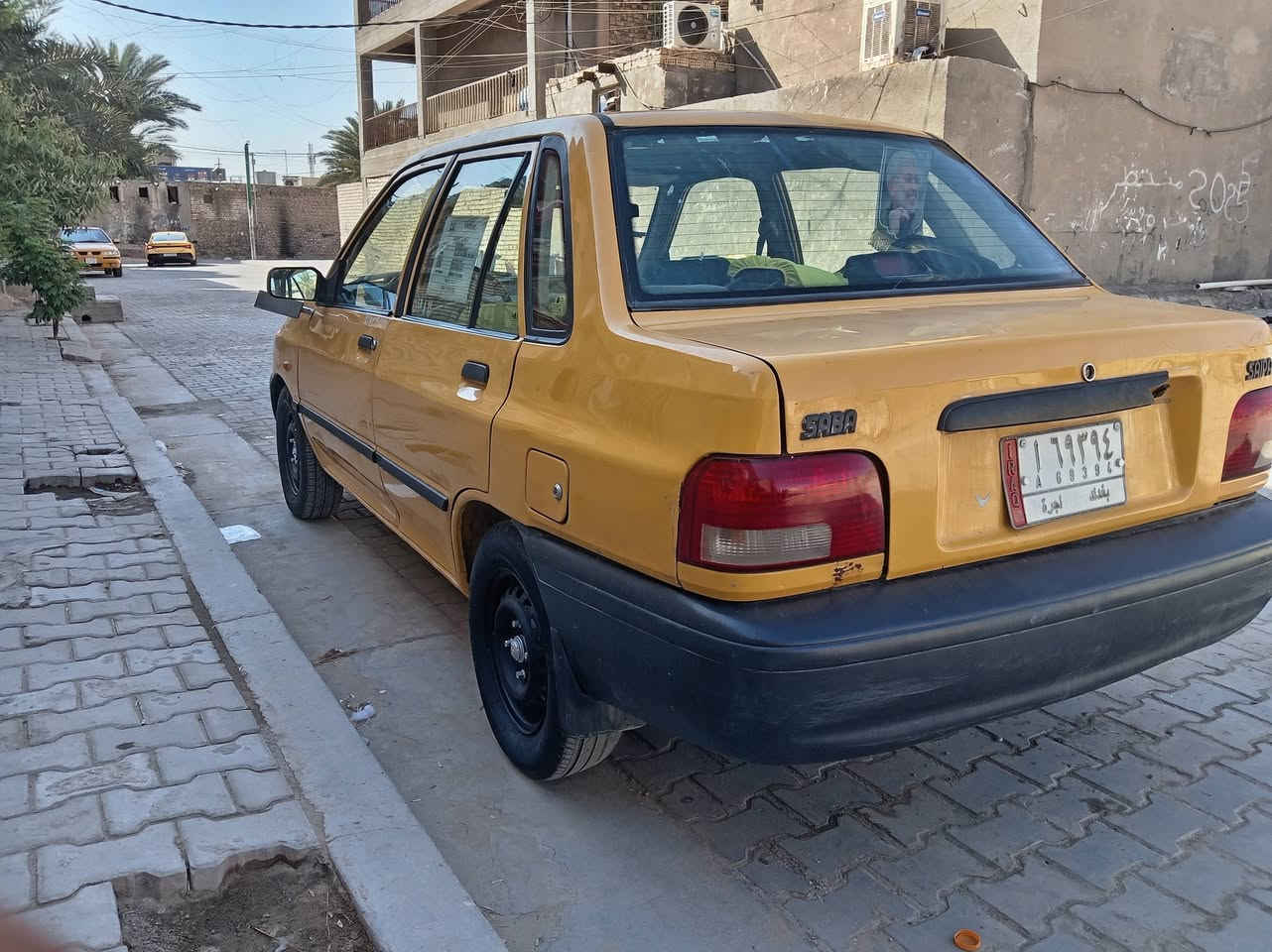 سلام عليكم لبيع موديل ٢٠١١ سيارة محرك بية بخار سيارة جاهزة تبريد تخم حداديه جديد هاتف ***********
