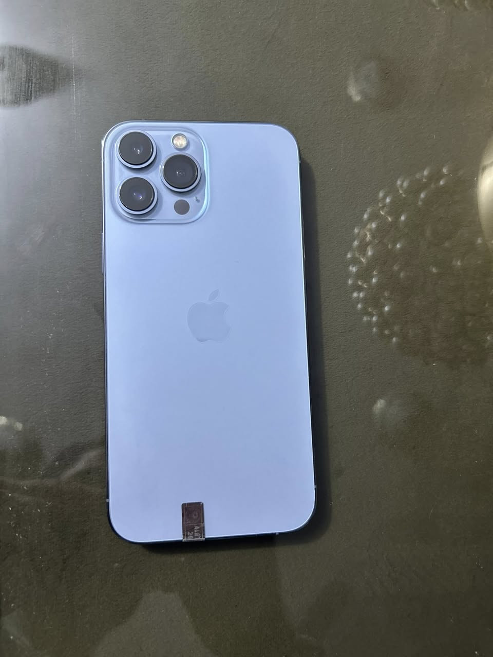 ايفون 13برو ماكس البحري جداً نظيف الجهاز وتر بروف نموذج M ذاكرة 256 بطارية 84 جهاز نظيف بمعنى الكلمة وين ما يعجبك تفحص ضمان 10 ايام 
للتواصل /***********
السعر 750
