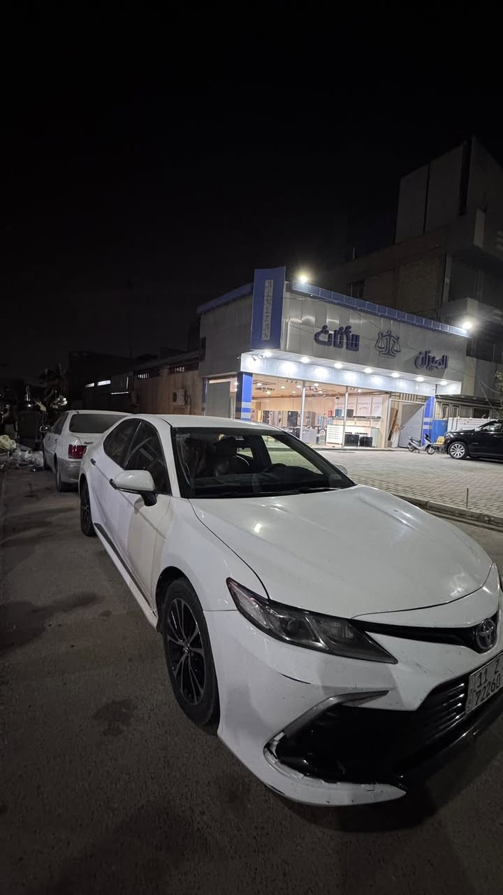 السلام عليكم 

كامري 2023 تكسي دبي ماشيه ١٣٣ الف 

لونها الاصلي ابيض بيها قطع صبغ 

مواصفاتها LE

هايبرد وبانزين 

رقمها بغداد الدولي بااسمي 

نضيفه وجاهزه مناقصها شي 

سعرها ١٤٥ وبيها مجال كلش بسيط


**إذا كنت صاحب هذا الإعلان وتريد حذفه لأي سبب، رجاءا أرسل رسالة إلى الدعم الفني**