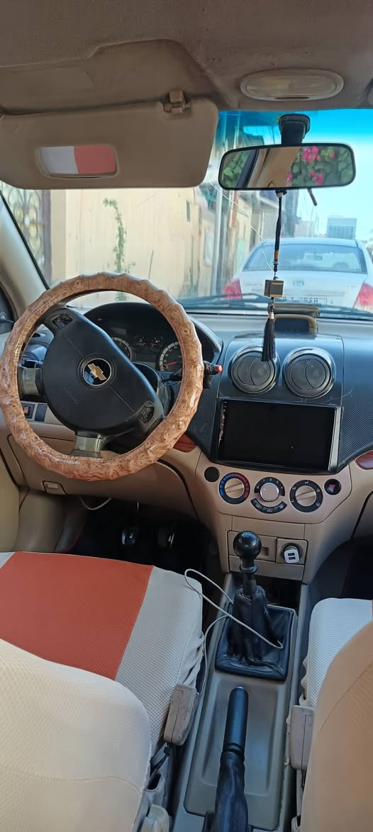 سلام عليكم افيو خليجي موديل ١٠ بيه جاملغ تعديل فقط محرك مفتوح رقم نجف محرك كير تبريد على الشرط المكان نجف  حي الميلاد السعر ٤٨مع المجال للاستفسار الاتصال على الرقم ***********
