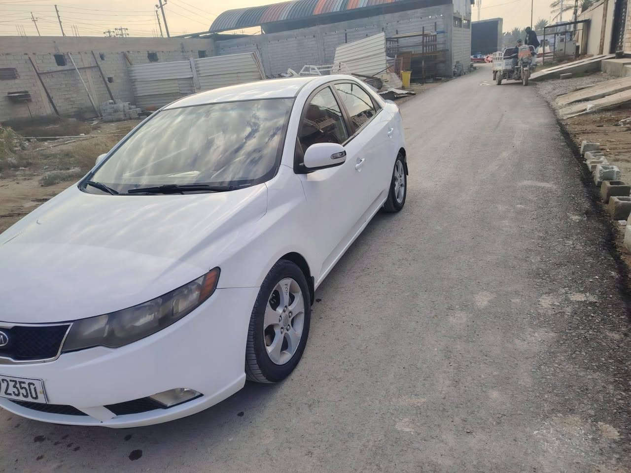 سلام عليكم فورتي 2010للبيع رقم بغداد دولي سنوية جديدة ضررهة جامرلوغ خلفي بدون السونار مرفق مع الصور دواخل مكينة كير مكفولات صدر أمامي خلفي جديد تدفىة تبريد شغال تخم تاير السعر 88 وبيها مجال مكان السيارة ديالى بعقوبة الشراي يتصل *********** م
