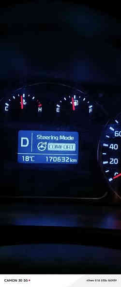 السلام عليكم كيا كارينز 2014 7ركاب  وارد خليجي كفاله عامه رقم بغداد مشروع وطني السياره باسمي ماشيه ١٧٠ الف السيارة بيها 3 وضعيات قياده كومفورت و ايكو و سبورت و السياره بالنسبه 2014 ماشيه قليل السعر ١٤٥ وبيها مجال قليل ***********
