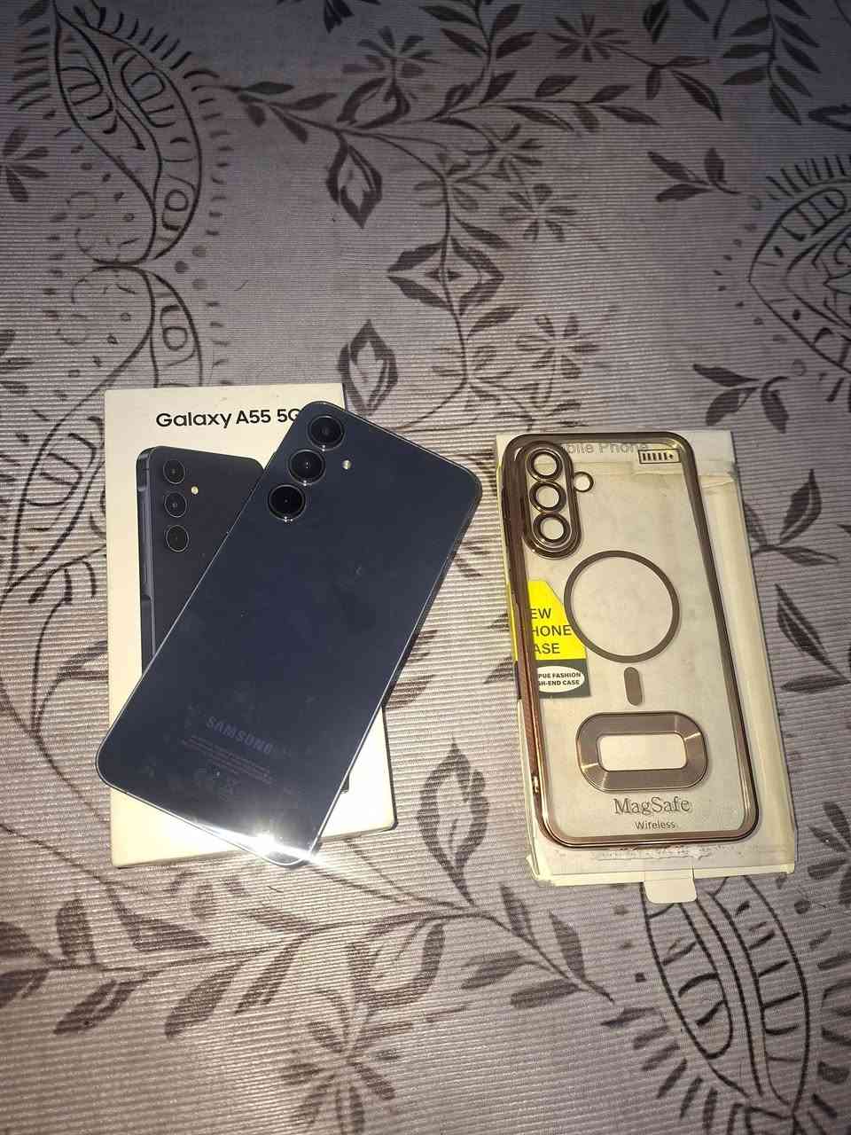 اي ٥٥ مستعمل نضافه ٩٠ بل ميه  
ذاكره ٢٥٦  العشوايه ٨ 

مكلف بل نشر 
سعر ٣٢٥ 
***********
مكان البلديات
