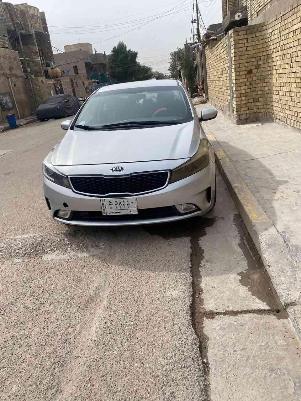 سلام عليكم اخوان مكلف بالنشر فورتي موديل 2017رقم بغداد الماني سنوية نافذة 2025 محرك وكير مكفول تخم تاير حدادية وسط حادث بنيد وجاملغ السعر 115وبيهة مجال بسيط اخوان مكلف بالنشر هذا رقم صاحب السيارة *********** العنوان بغداد مدينة الصدر
