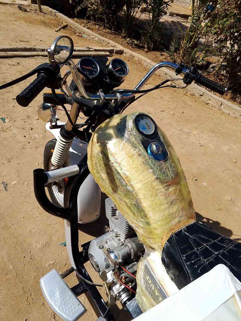 سلام عليكم ستوته للبيع اوراق كامله مديل 2016تعمير كله جديد مكينتهه مامفتوحه توايرهه تلاثتهن جدد اليوم شديتهن سدر من فوك لجوه جديد شاصيهه جويه لحيم ماكو الستوته احله من الصوره بعد 1400او بيهه مجال مكاني شطره ***********
