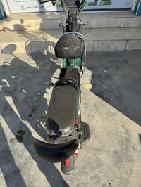 دراجه شحن للبيع موديل ٢٠٢٥ مابيها اي نقص كامله خمس بطاريات عل فحص للاس...