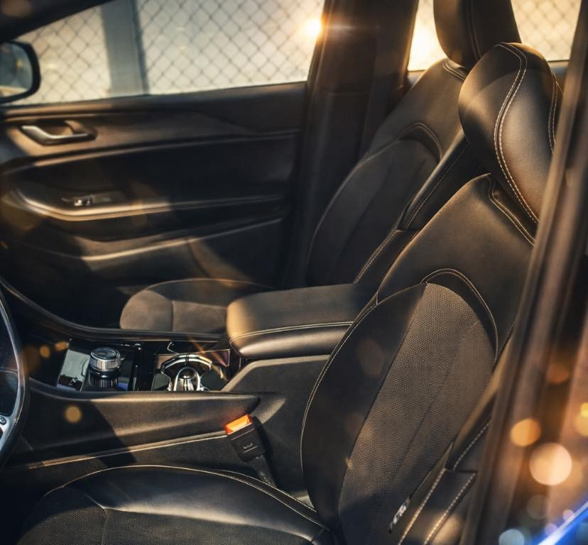 جيب لاريدو كراند شيروكي 2023 🎅🎅

حادث دعاميه خلفيه فقط / سياره كلش جديده ونظيفه/ وبل عافيه على الياخذها ✅
_____________________________________
✅رقم بغداد دولي / محرك 6 سلندر / لون نفطي 

✅دفع رباعي / 5 راكب 

✅كشنات جلد + كنتارا

✅شاشه لمس + هاند بريك بصمه 

✅تبريد قطعتين /صندوك كهرباء / حساسات 

✅تدفئه بل مري / توقف ذاتي / مانع تصادم 

✅كير ماوس + تدفئه بل مري 

✅العنوان / بغداد جديده / ***********

✅اكتب تم ليصلك السعر 💵 على الخاص 🤝
