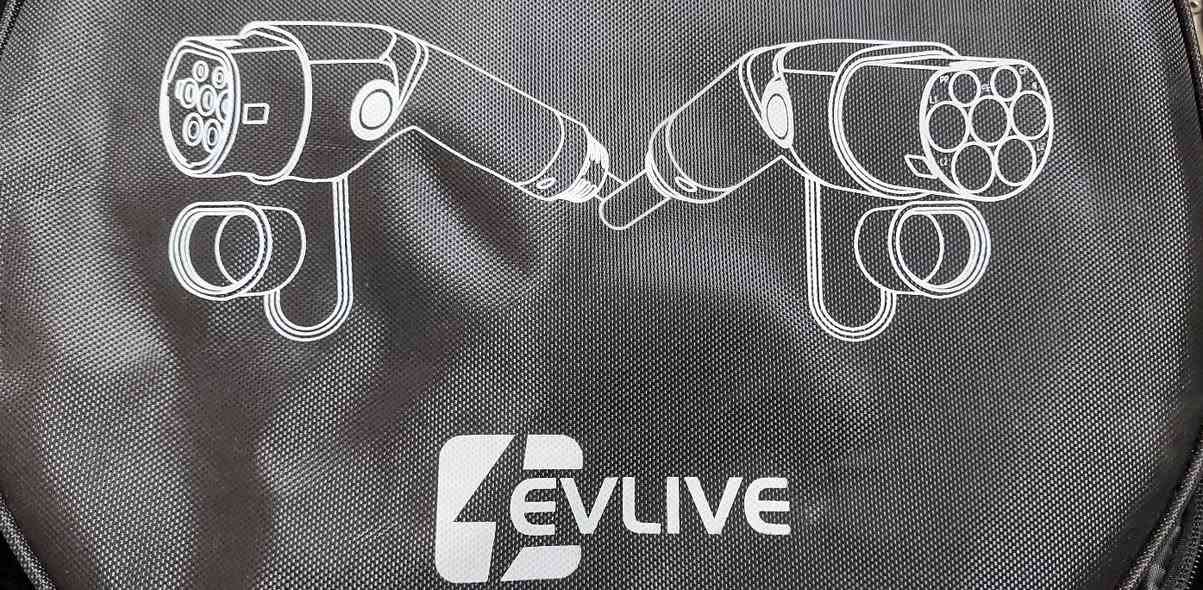 متوفر كيبل شحن تايب ٢ 
١٦ امبير 
١١كيلواط
الطول ١٠ متر 
يتوفر التوصيل لجميع المحافظات بغداد ب٤ والمحافظات ب٦ 
للمزيد من التفاصيل يرجى المراسلة على الخاص او الاتصال بالرقم واتساب ***********
