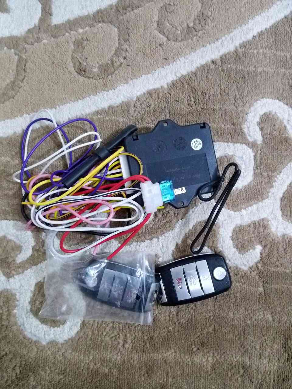 سلام عليكم 
بصمه موستنك اصدار حديث اصلي غير مبرمج 
سنتر لوك اصلي خاث لمجموعه الغزوان غير مشدود 
***********
