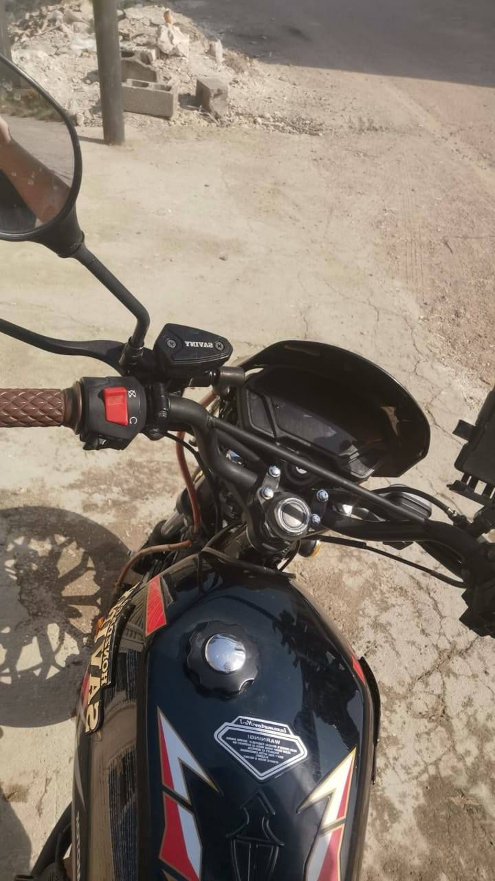 دراجه البيع موديل 2025  المكان بغداد محرك الدرجه 150 //السعر ٧٠٠
الرقم/***********
