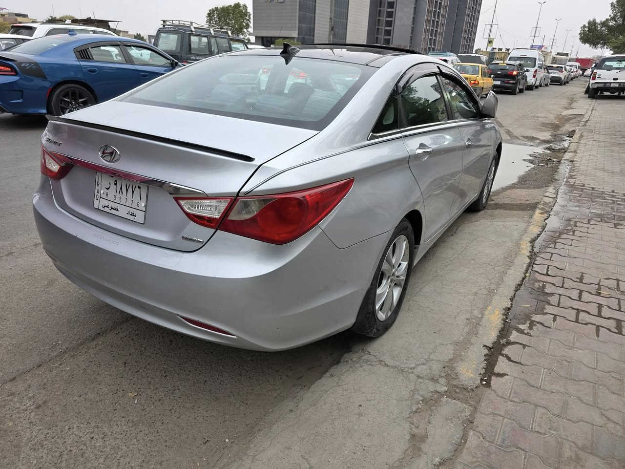 سلام عليكم سوناتا 2013فول وارد حادث فقط الجاملغ امامي وراجع بارد نفسه مكاني غزاليه ترهم بيع او مراوس السعر 130 بيه مجال ***********  ماشيه 100
