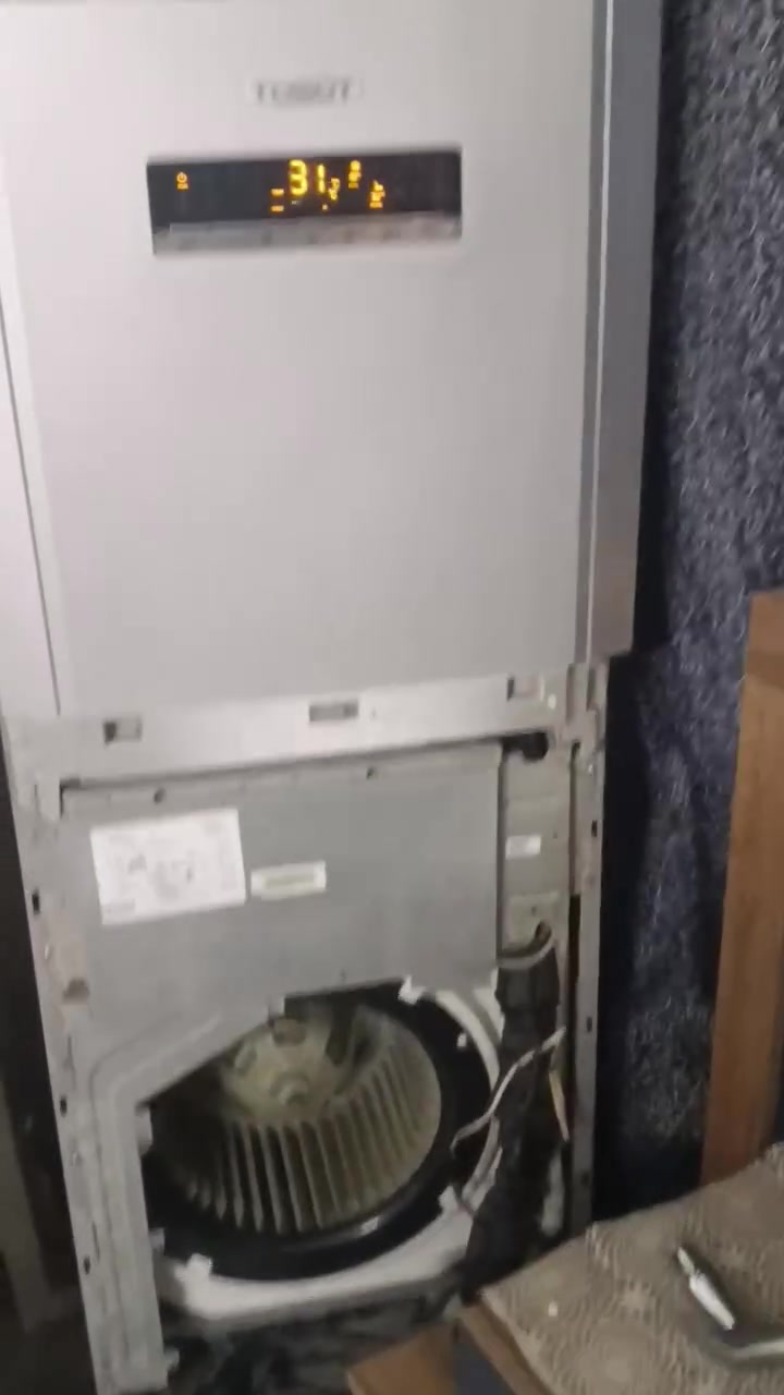 سبلت توسوت 3 طن كنتوري يشتغل عشر دقائق ويفصل مكاني بغداد كمالية رايدة 450 ‏‪***********‬‏
