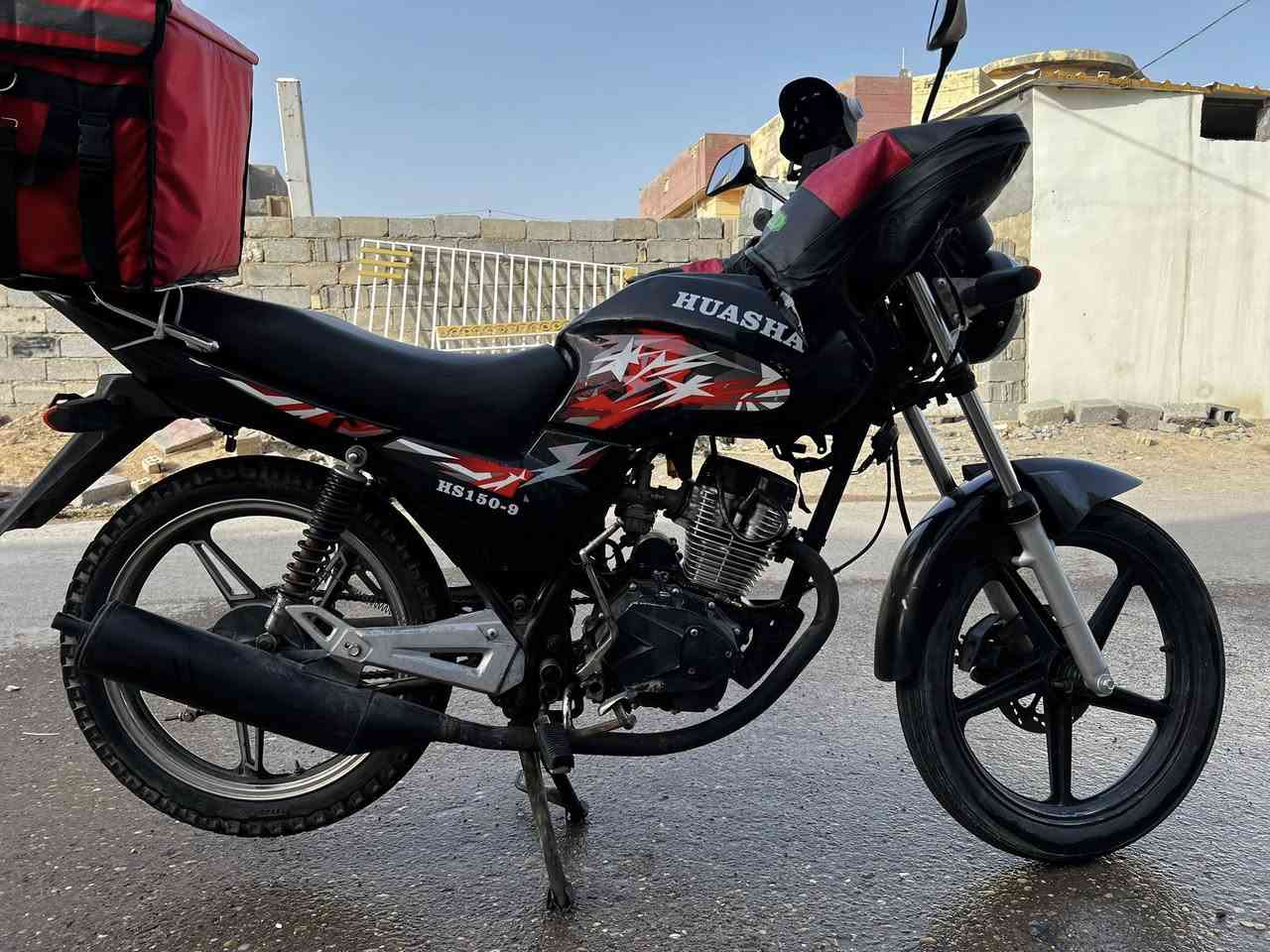 دراجه هيوشا للبيع نظافتها مثل ما موضح بالصور السعر 500 وبيها مجال  للتواصل هذا رقمي *********** 
بي وتساب  او خاص هم موجود
