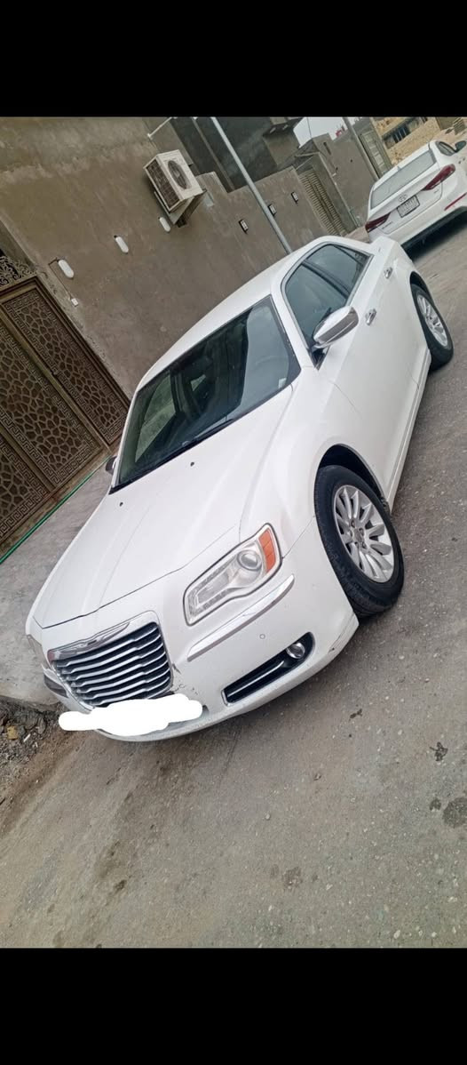 سلام عليكم 
للبيع أوباما موديل 14 ادوات سياره نضيفه مغلفه ppf
كفاله من الكصه والضربه بيها فقط مكانات صبغ محرك3600كير طياره تبريد ثلج***********
***********
