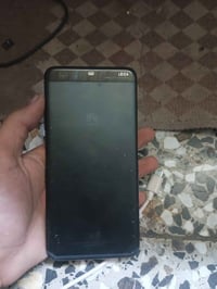 هواوي p10 بلاص تليفون نضيف ما مبدل بي شي سعره 25 مكاني بغداد رئاسه الع...