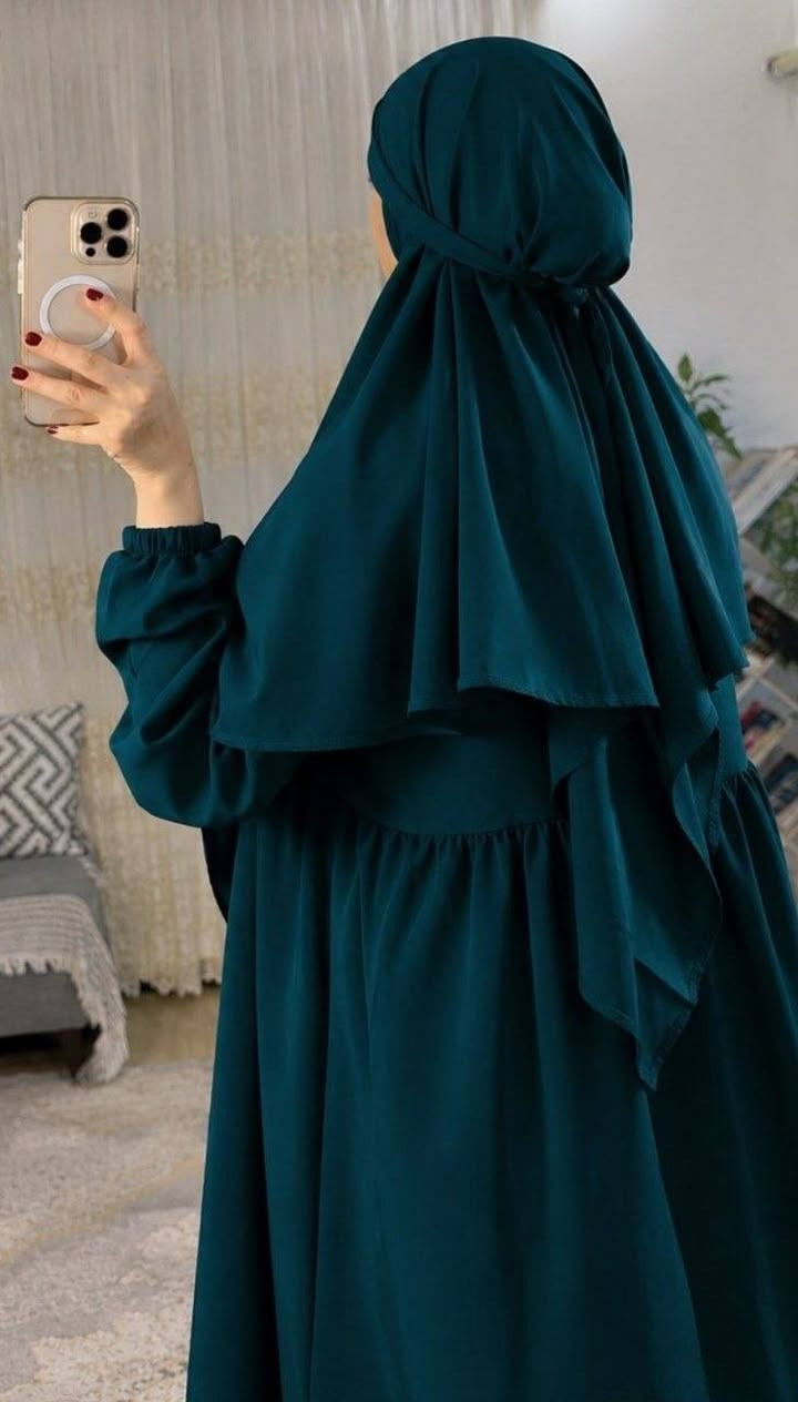 🇮🇶🔥 الجودة عنواننا دائماً 🔥🇮🇶
🎉 وصلت بضاعة العيد 🎉

      وصل الزي الشرعي 🏃🏃 
✨ إذا تدورين على الأناقة والستر بنفس الوقت، فهذا الزي راح يعجبج أكيد ✨
ستايل راقي وترند، مناسب للعمرة، الصلاة، الزيارات، وحتى الاستخدام اليومي 🌸
🧵 قماش سندريلا الأصلي — درجة أولى حرير💯✔️ 
👗 زي شرعي قطعتين
🎨 متوفر بـ 7 ألوان مميزة
📏 فري سايز — يلبس من وزن 60 إلى 90

🏃‍♀️ سارعوا بالحجز قبل النفاد 🏃‍♀️
السعر15 الف 🔥
🚘 يوجد خدمة توصيل لجميع محافظات العراق ٤ الاف 🚘


**إذا كنت صاحب هذا الإعلان وتريد حذفه لأي سبب، رجاءا أرسل رسالة إلى الدعم الفني**