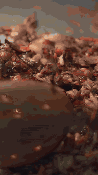 ناونیشان:کەلار/جادەی سەد ماڵەکە-بەرامبەر لەفەی سەلەفیەکان

***********

#streetfood #fastfood #StreetFoodVibes
