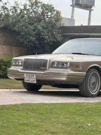 للبيع او المراوس  لينكولين كار موديل 1992  السيارة علة وضع الشركة  كل ...