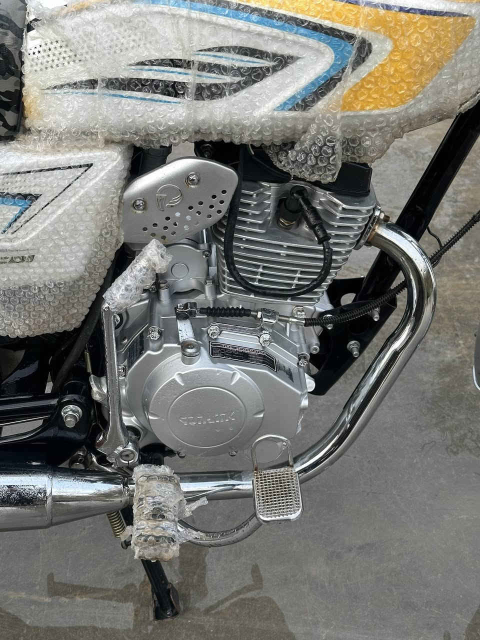 السلام عليكم سولنك 24 شكل 25 الأصلي مكفوله الدراجه محرك 150 بعدها زيرو السعر 750 مكاني بغداد الراشديه ‪0778 226 3840‬
