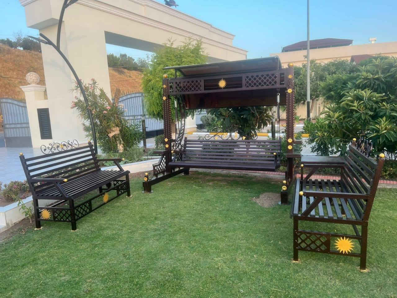 حداده الأمل صناعه الكرامه اخوكم أبو عمار الحداد
***********

***********
