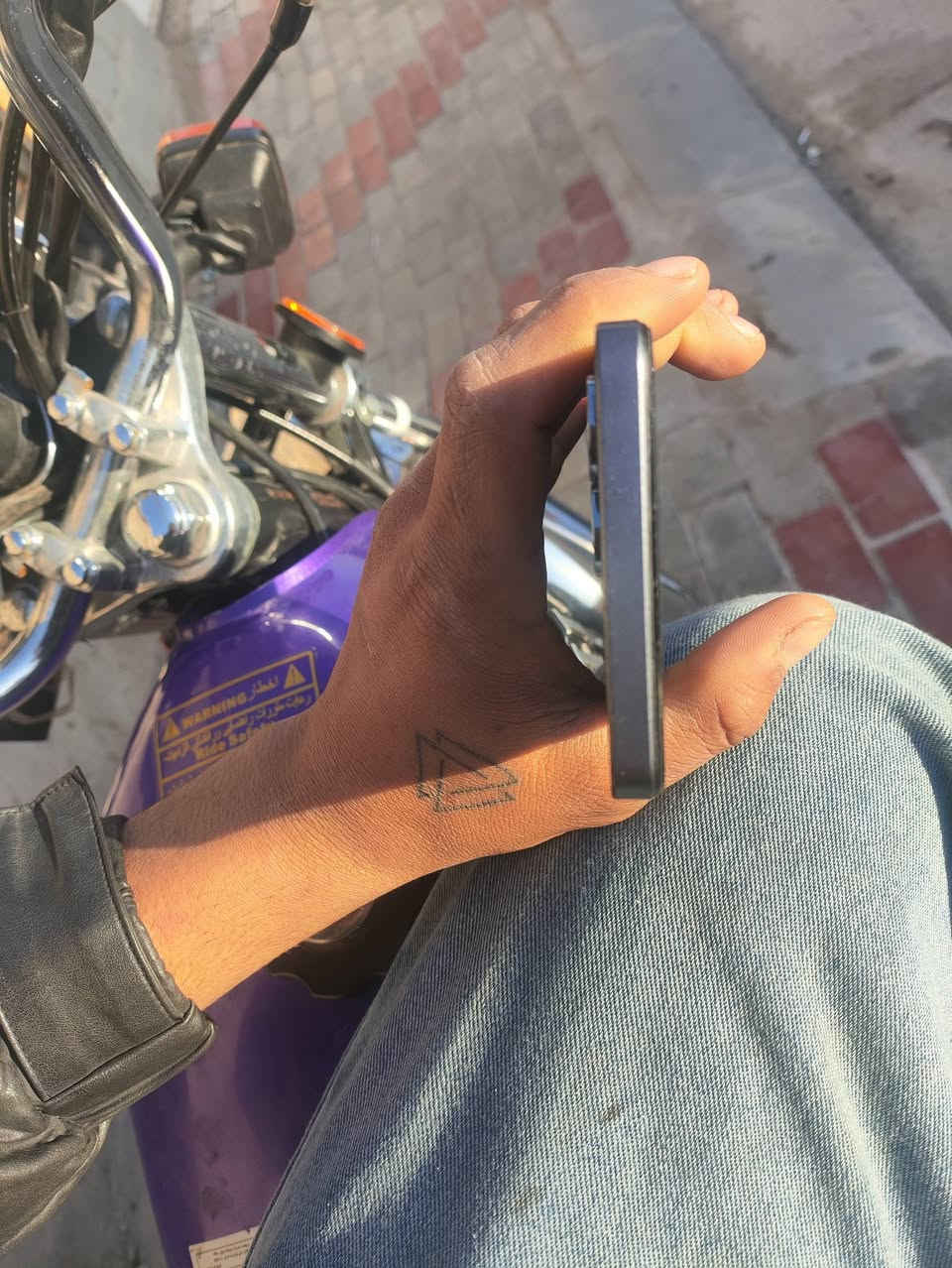 مرحبآ
عندي جهاز ريلمي نوت 50
ذاكره 64 بطاريه 500
ماويا غراض فقط جهاز السعر 85 الف
بكاني كربلاء حي العامل الاخير
*********** بي واتساب
