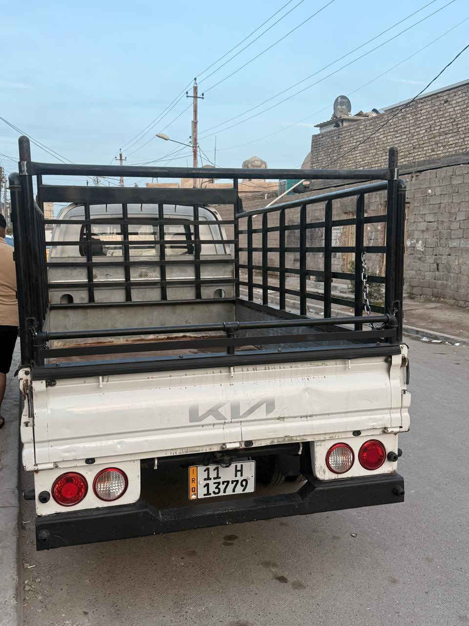 السلام عليكم للبيع كيا بنكو الموديل( 2016 )
العداد ( Km.74 الف)

كير محرك تدفئة وتبريد على وظع الشركة كفالة عامة السيارة مشيها حقيقي 

محجر  دعامية شغل بوري ثقيل ابو سمير الحداد السيارة جديدة جدا سنوية بأسمي شخصيا تحويل مباشر مشروع وطني جاهزة للشغل 

للجادين بالشراء الاتصال 

 ***********
