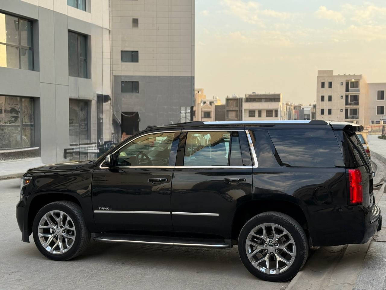 تاهو 2015
للبيع فقط بدون مراوس
‏‎خليجي وكالة المنصور

فــوول فول LTZ.
داخل قرميدي المرغوب

السعر بلاشش  255 ورقة وبيها مجال بسيط
‎
‏‎  خليجى صفر شركة منصور 
ماشية 112 الف
مواصفات  فول LTZ‎
 1.بصمة تشغيل و 4 ابواب بصمة
2.تشغيل عن بعد 
3.سلايد روف
4.ثلاجه داخليه 
5.رادارات جوانب و امامي وخلفي
 6.تحديد مسار 
7.حساسات امامي خلفي 
8.نظام توقف ذاتي 
9.كامره خلفيه + كار بلي
10.تحكم ستيرن 
11.كروس سرعه 
12.نقطة عمياء
13.لايت لد + لايت زنون 
14.انظمة قياده سبورت و جبلي وسحب 
15.نظام انزلاق 
16.كشنات كهرباء 
17.تدفئه وتبريد كشنات سايق وراكب 
18.كشنات خزن ميموري
19.كشن هزاز
20.كشنات جلد قرميدي 
21.مري شفط 
22.قاصه
23.شاحن لاسلكي 
24.و𝐃𝐕𝐃 بالقماره مع ريمونت 
وبعد بيها هواي مواصفات معروفه 
رقم اربيل الجديد شرط التحويل

السيارة بيها تضليل بلسنوية

 السيارة بيها قطع صبغ ابيع صبغ حزام بس لتجنب الاسئلة والسعر مناسب جدآ  

مكان السيارة بغداد حي الحسين قرب جسر العامرية

***********
