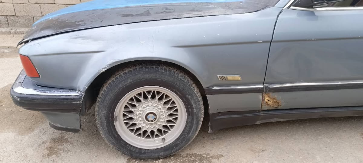 بيم 700 محور 2500 فيفيتي محرك وكير كفاله 
رقم بغداد 
سنويه 2026 
سياره جاهزه 
بيه صبق عام 
دواخل نضيفه شوف عينك 
سعر 28 
مكاني بصره قضاء الدير 
***********‏‪
‏‪***********‬‏

