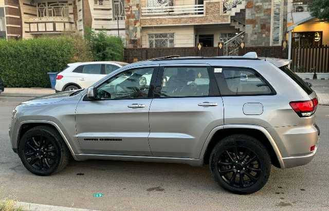 مكلف بالنشر... اخوان اتصلو ع الرقم مو الي السيارة...
‎0773 184 6851
