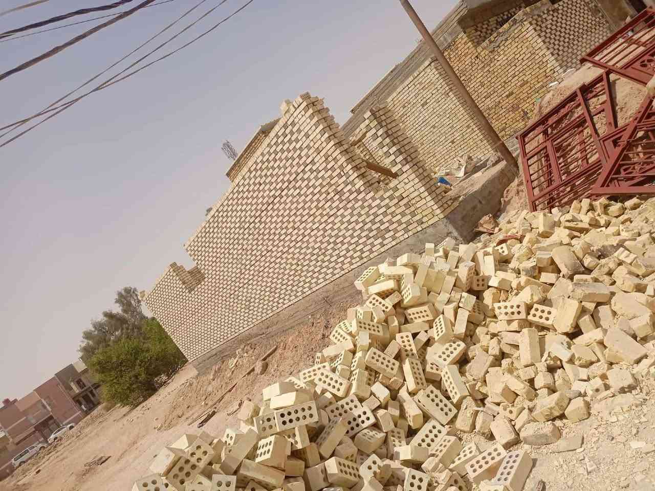 ***********خلفه بناء
