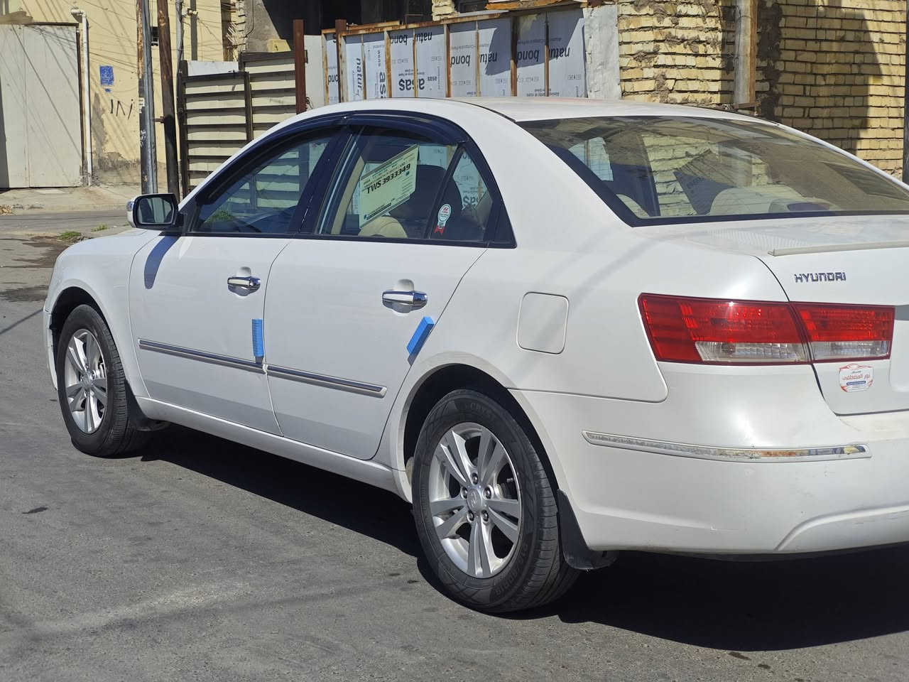 السلام عليكم سوناتا 2010 وارد خليجي محرك 2400 
ماشيه 161 الف كم / رقم بغداد دولي باسمي تحويل مباشر
السيارة فتحه سلايت فول مواصفات 
 مكفوله من الصبغ والتبديل بغض النظر عن الدعاميات 
والسونار منشور مع فيديو توضيحي وللامانه بيه رصعات
بسيطه ابو السونار كاتبهن حالوب واصلا مامبينات بس 
حبيت اذكرهن 
العنوان بغداد حي الجهاد 
للاستفسار / ***********
