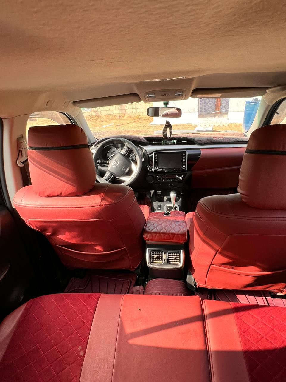 تيوتـا هايلوكس 2022 ناصـي
شركـه ساز فول مواصفات
رقم اربيل 
ماشيه154000الف كيلو حقيقي
بصمتين 
بصمه تشغيل 
بصمه ابواب
كير اوتـوماتيك
طفايـه بلاديـه
تحكم استيرن
كشنات تبريد تدفئه
تبريد قطعتين
شاحن لاسلكي
مري شفط
بنيد جكات
ومعروفـه مواصفات الساز
مكان السياره صلاح الدين 
الرقم الموبايل
***********
