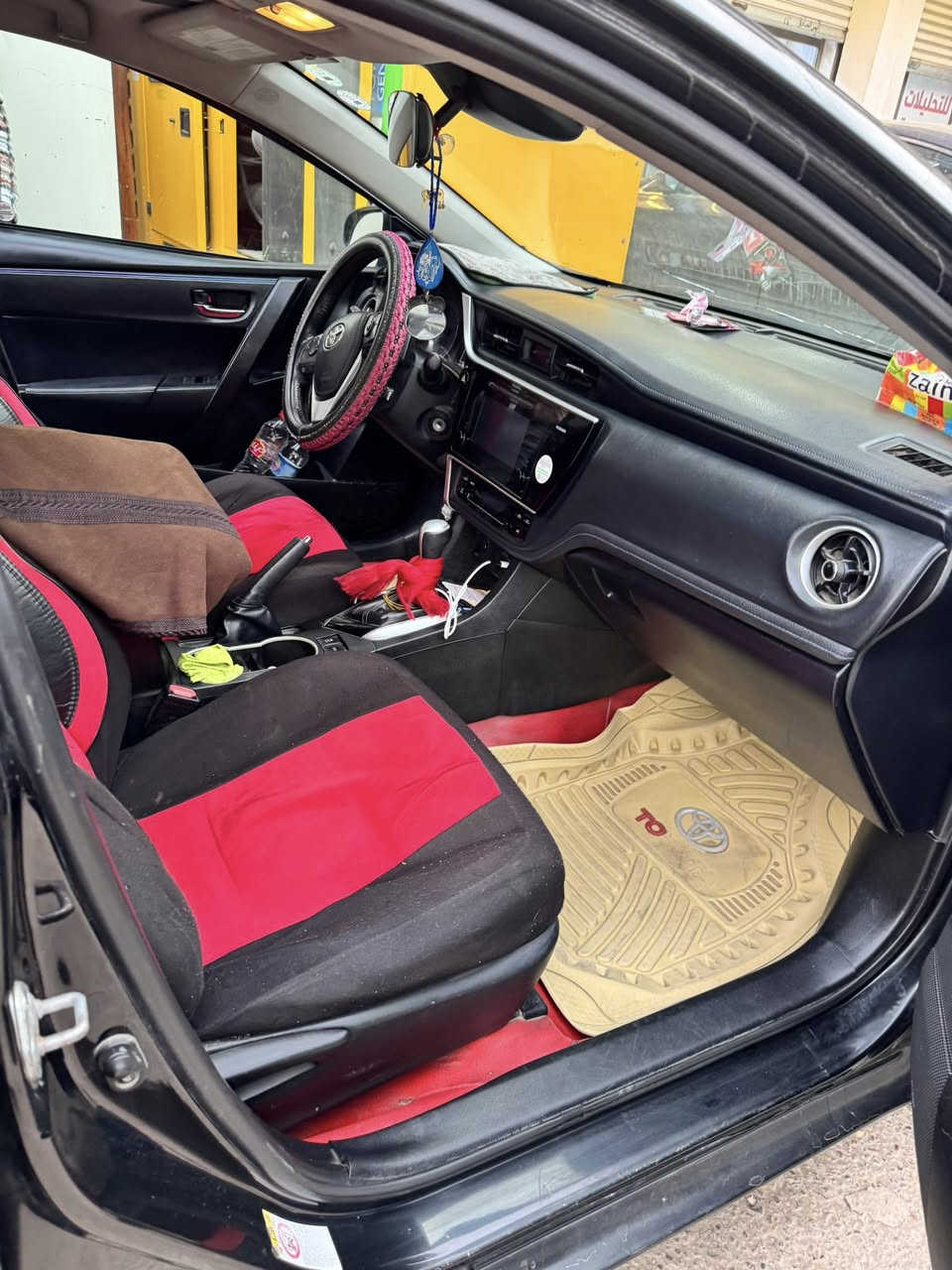 السلام عليكم 
كورلا ٢٠١٧ se الضرر قطعتين جامرلغ امامي جهة السايق مع باب 
والسياره مصبوغه قطع ابيع حزام 
$120وبيها مجال مكاني بعقوبه
مكلف بالنشر الاتصال على هذا الرقم 
***********
