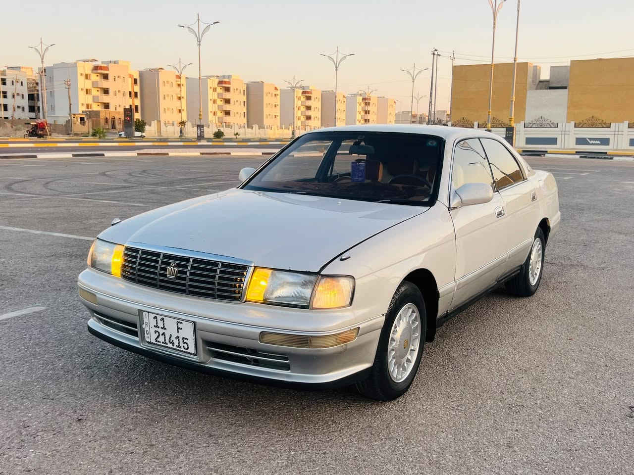 السلام عليكم بطه منفصل للبيع موديل 1995 رقم بغداد سنويه 2030 سياره كفاله من الگصه ونقل الجثه والعيب الشرعي والاصوليات السياره جاهزه مجهزه من حداديه تخم تاير كهربائيات تبريد غرفه جديده كير ومكينه 2500 العنوان كربلاء السعر 55 وبيها مجال للشراي للاستفسار على الرقم ***********
