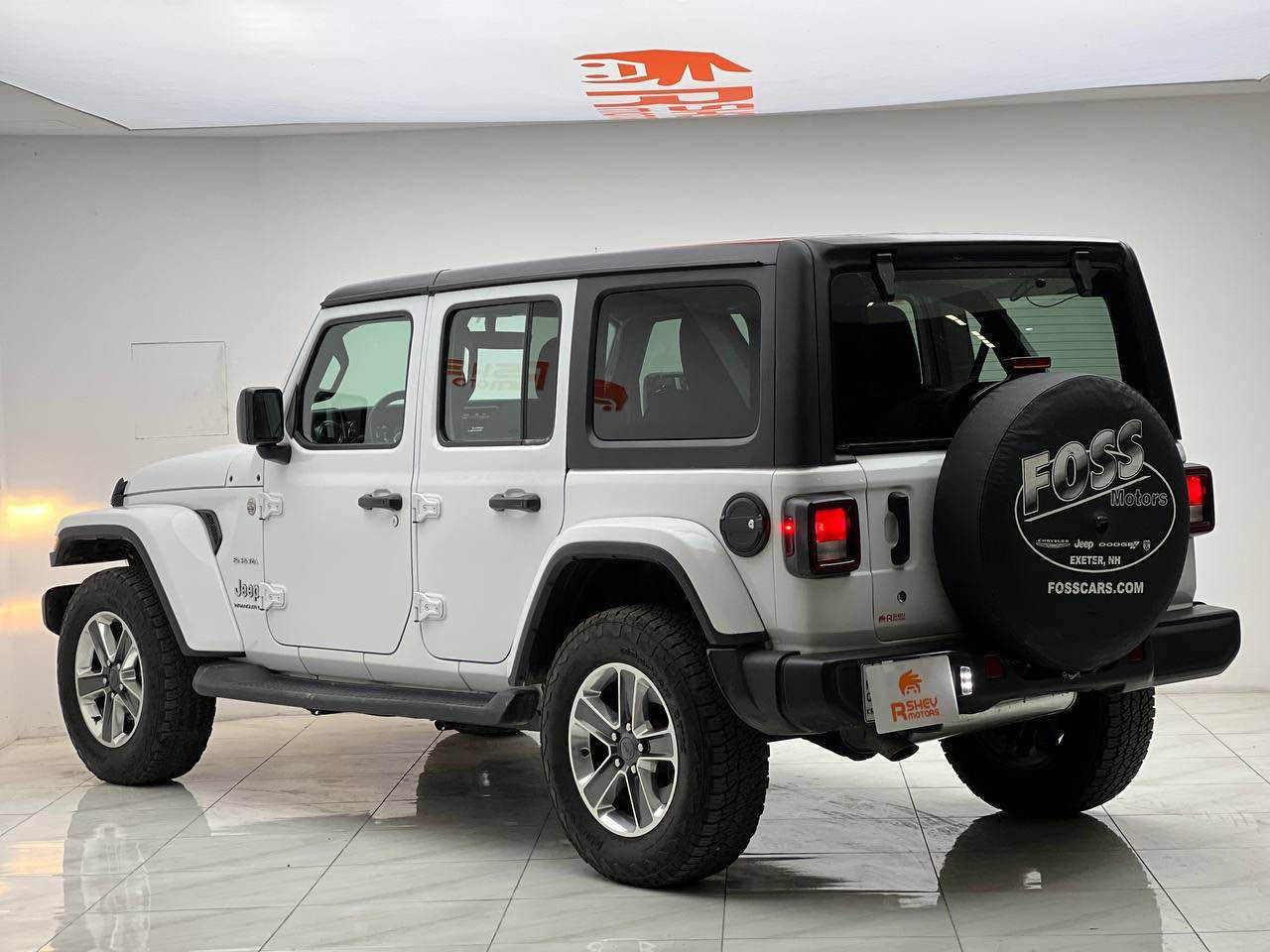 تخفيض الاسعار جوه السوك 🔥🔥💣
Jeep Wrangler 2023
جيب رانجلر ٢٠٢٣

مواصفات Sahara(مقاعد تدفئة-تدفئة المقود-شاشة كبيرة الحجم-تحديد سرعة)

مكينة ٦سلندر حجم ٣.٦لتر تنفس طبيعي
ماشية 43,000 ميل و بحالة جداً ممتازة 

ضرر السيارة جاملغ خلفي صبغ بدون ايرباكات
السيارة كلش حلوة و نظيفة

السيارة رقم اربيل الدولي سنوية جديدة و ب أسمنا و اكيد شرط التحويل 
مكفولة من كير و محرك و كهربائيات

و ب سعر(309$) ورقة و بيها مجال

مكان السيارة

دهوك -معرض ارشف R-Shev
رقم51 من معارض التيرمينال 

***********
*********** دهوك, العراق
