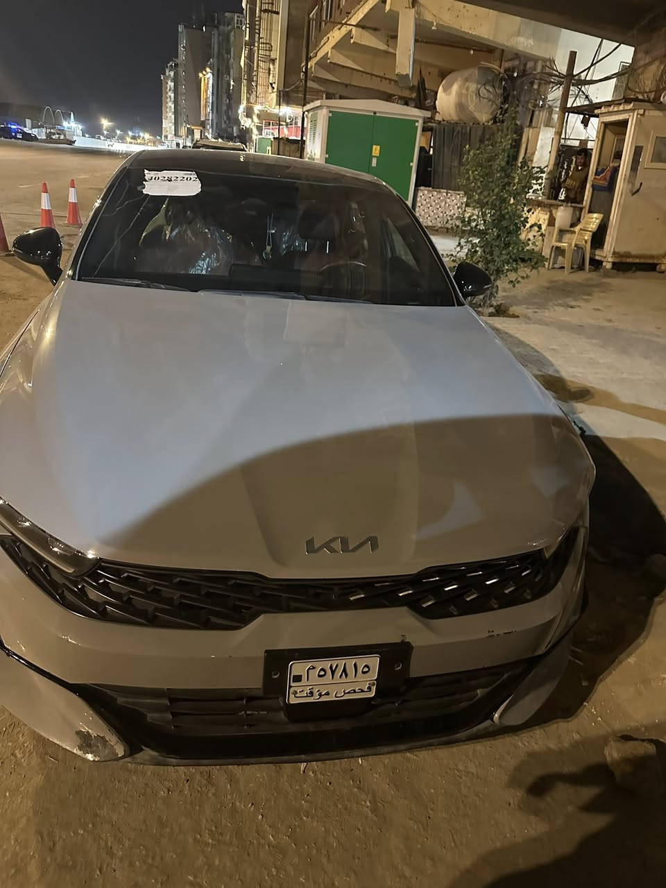 السلام عليكم 
كي فايف جيتي لاين موديل 23 حادث بسيط جدا 
بدون ايرباك السياره كلشي بيه بلاد
ملاحظه///بدون رقم حره باسمي تترقم جميع المحافظات////
الحادث بالمنشور 
السياره ليبل واحد 
مكينه 1600 تيربو
السعر 187 وبيه مجال
لتواصل (***********)
وكلشي موجود بالسوك والرزق على الله 🧿
