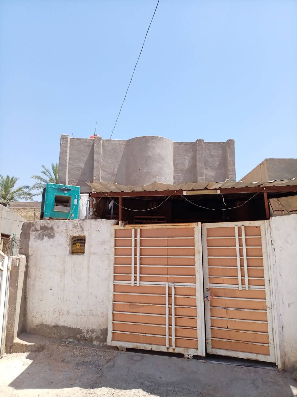 يالله بيت للبيع المساحه 160 متر سند ٢٥ قرار محكمه خدمات كامله مي كهرباء مجاري مدارس قريبه البيت يحتوي على غرفتين وصاله ستقبل صحيات داخليه او خارجيه السعر 60 معه مجال العنوان كربلاء طوريج شارع أربعين /

مراجعت مكتب الإبداع للعقارات العنوان شارع الحوالي قرب مطعم قنديل *********** /*********** وتساب
