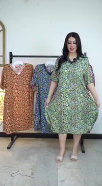 ملابس • مقاسات وألوان • شارع نفط رائسي