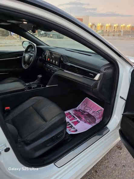 السلام عليكم
Camry XSE 2025 
كامري xse اعلى فئه +مواصفات xse المعروفه 
الحادث باب وجاملغ تبدبل اصلي تفصيخ 
السياره بدون ايرباگ 
ماشيه 18 الف كيلو رقمها بغداد تحويل مباشر 
العنوان/ بغداد الكرخ 
السعر /275 
للاستفسار /***********
