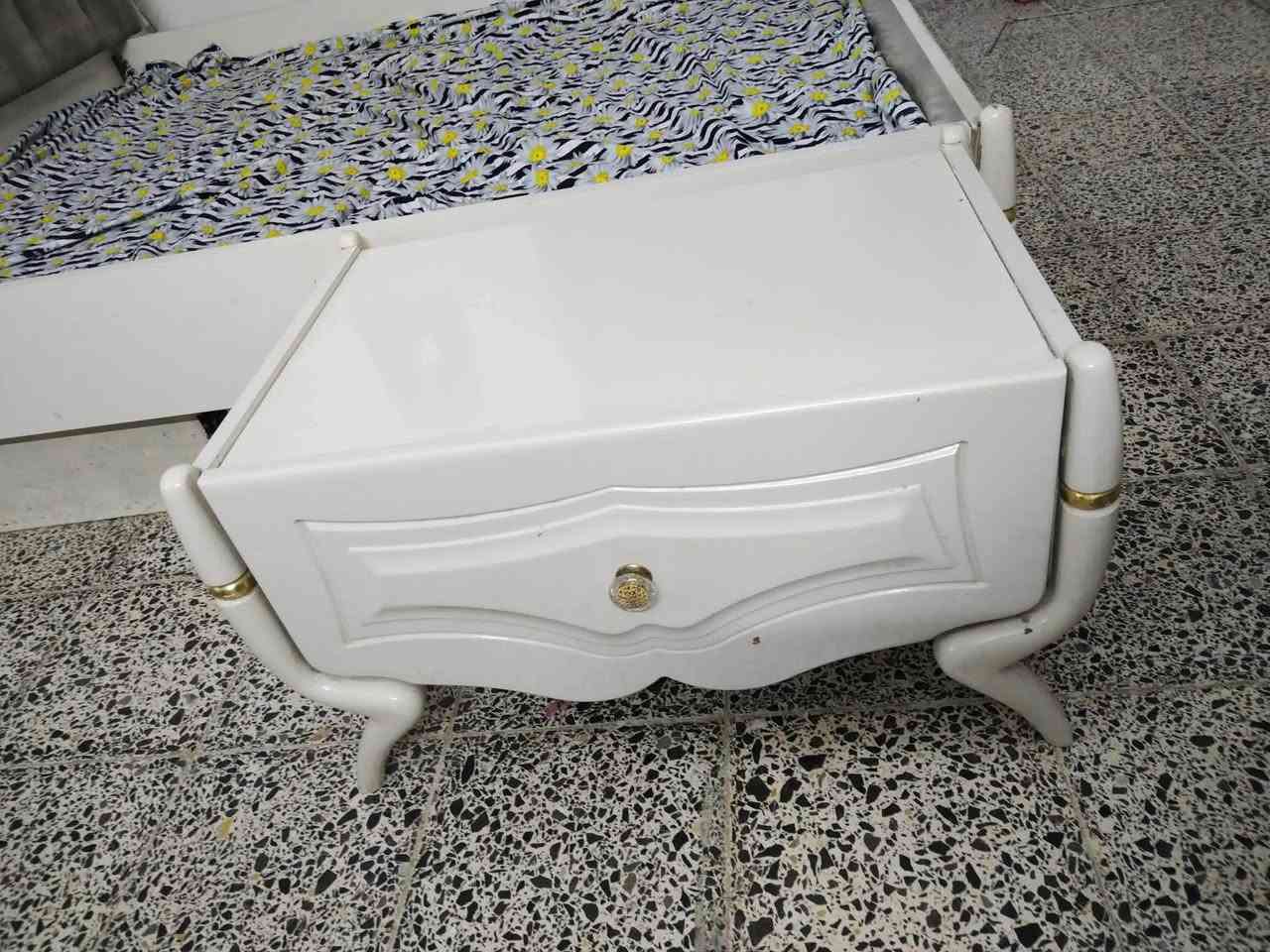 السلام عليكم غرفه تركيا البيع السعر 500 الف 6 قطع المكان حي الشباب قرب جامع علي السجاد


**إذا كنت صاحب هذا الإعلان وتريد حذفه لأي سبب، رجاءا أرسل رسالة إلى الدعم الفني**